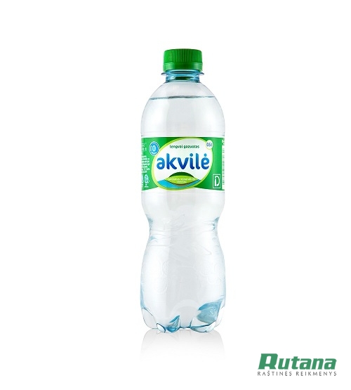 Gazuotas mineralinis vanduo 500 ml plastikiniame butelyje Akvilė